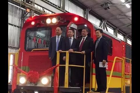 The first two of 232 Class 45 diesel locomotives were handed over to Transnet by CRRC Vice-President Sun Yongcai.